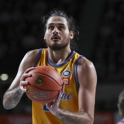 Harrison the hero as Brisbane comeback sinks Breakers
