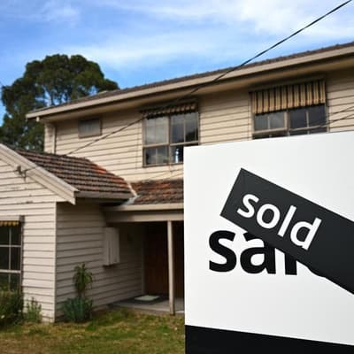 Governor takes aim at tax barrier to economic mobility