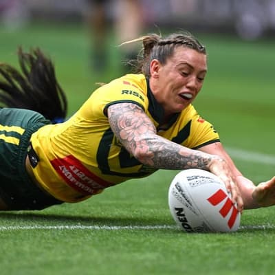Robinson makes history as Jillaroos thump Samoa