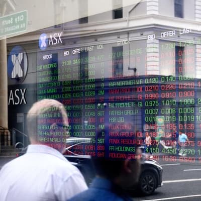 Aussie shares fall as miners, major companies drag