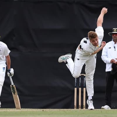 Green held back from bowling as WA take charge