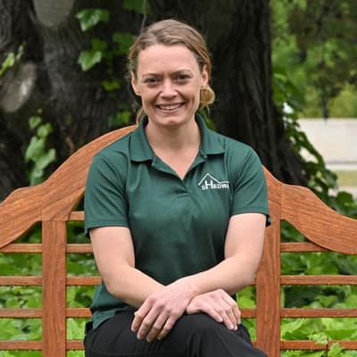 Nurse turned shearer awarded for busting rural stigmas