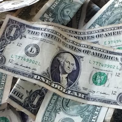 Next rate cut uncertain as shutdown fogs Fed windscreen