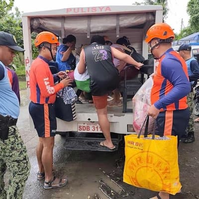 One million flee as super typhoon threatens Philippines