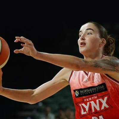 Maley stars in late comeback as Lynx beat Flyers