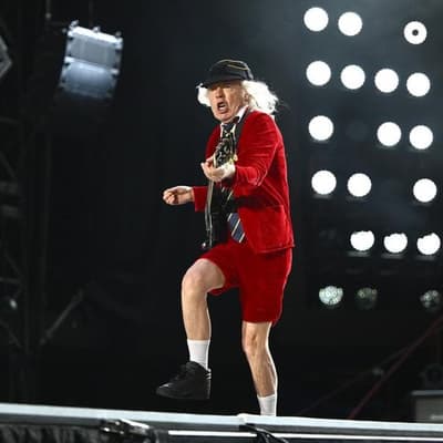 Fans thunderstruck with powerful AC/DC performance