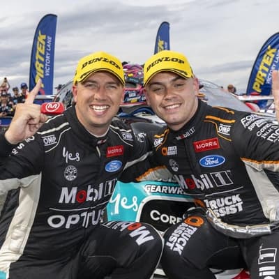Wingman Wood assists red-hot Mostert to grand final