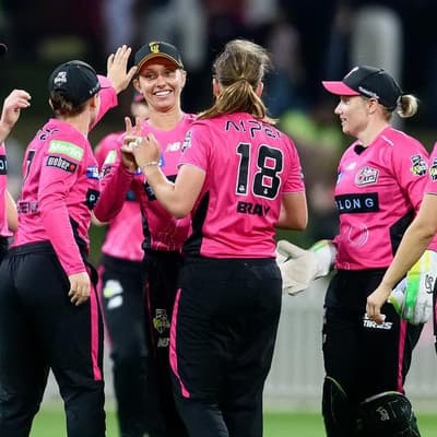 Sixers teen wants to stay a two-sport sensation