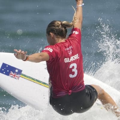 Aussie surf legend locks in tour return