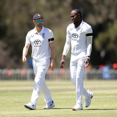 England names speedsters for first Ashes Test