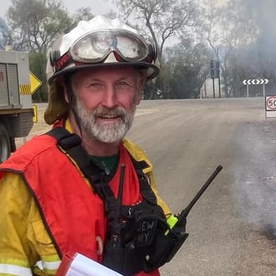 'Much-loved' experienced firefighter dies batting blaze