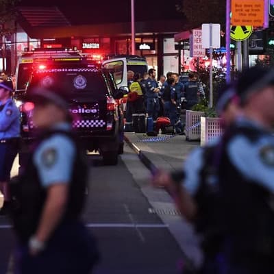 Quick action 'could have saved lives' in mass stabbing