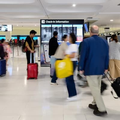 Travel agency confesses to overcharging British clients