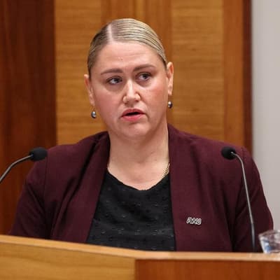 CFMEU 'threatened' rival union boss amid bitter feud