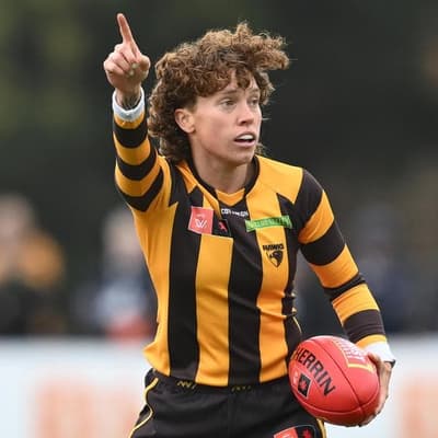 Ex-Hawks captain requests trade to AFLW battlers