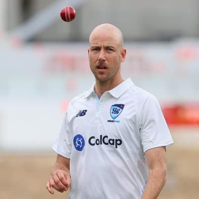 Stobo's stunning spell helps NSW seize control at SCG