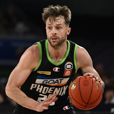 Sobey stars as Phoenix deal United Throwdown thrashing