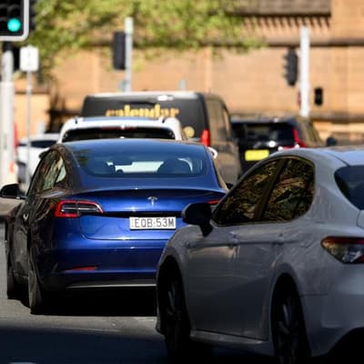 Aussies' latest car choices are driving down pollution
