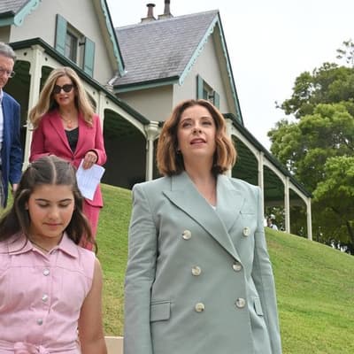 Socials ban shows kids 'we're all in this together'