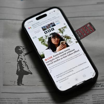 'Are we next?': world reacts to Aussie social media ban