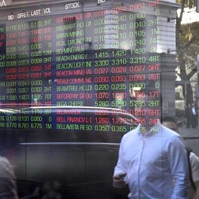 Aussie shares pare early gains but grab positive finish