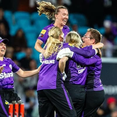 Hobart Hurricanes power to maiden WBBL trophy