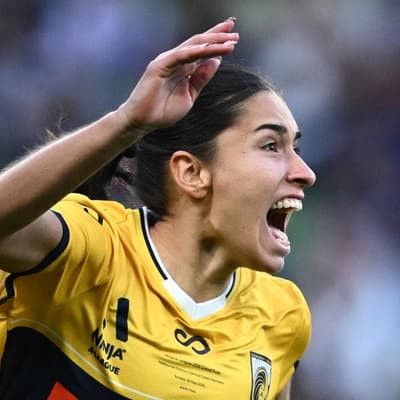 Matilda fires as Mariners down Wanderers in ALW