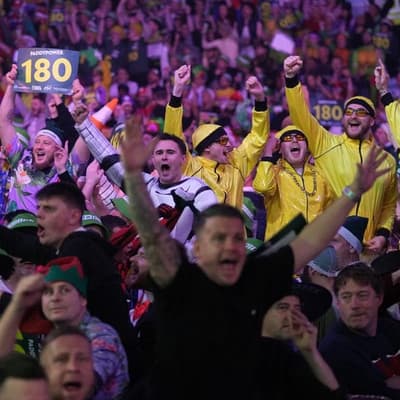 Aussie 'Waterboy' causes major shock at darts worlds