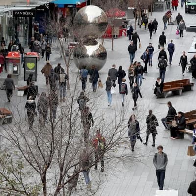 Seven-surplus budget target despite growing debt