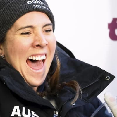 Walker's winter wonderland: Aussie sleighs 'em again