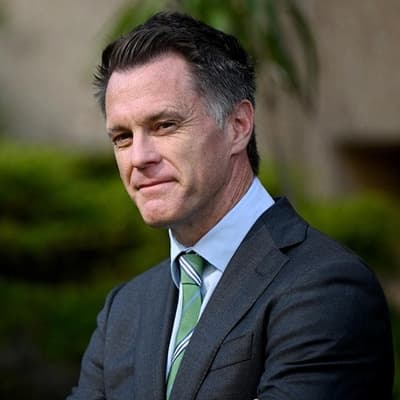 Premier's key advisor upends century-old witness law