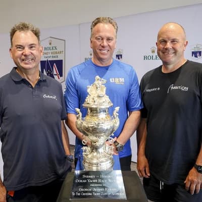 Sydney to Hobart pays tribute to Bondi victims