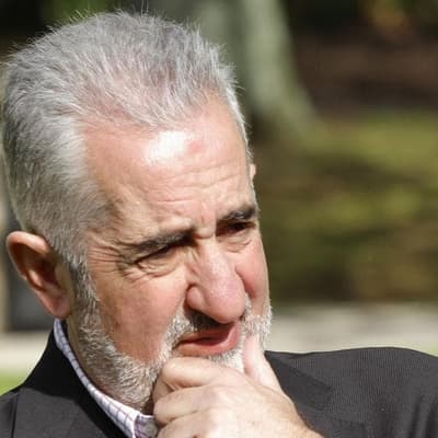 Tributes as Labor stalwart, champion for migrants dies