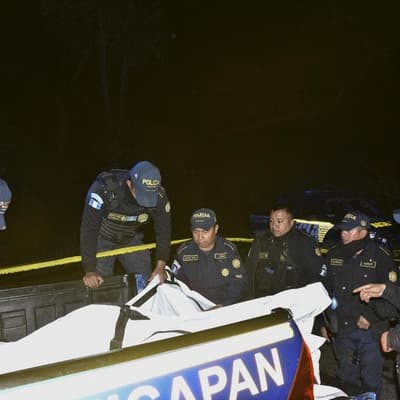 Guatemala in mourning after 15 killed in bus crash