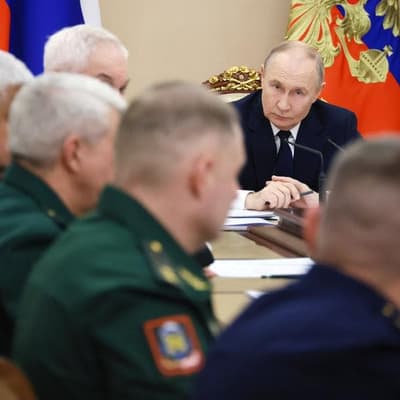 Russia says Kyiv targets Putin home, peace hopes dented