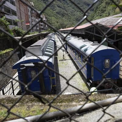 One dead, 30 hurt in Machu Picchu tourist train crash
