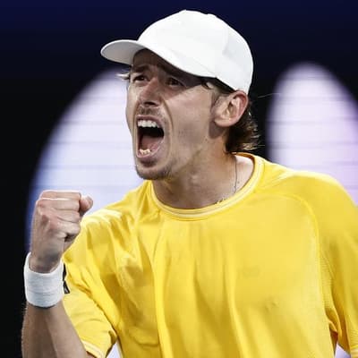 De Minaur dazzles as Australia reach Cup quarter-finals