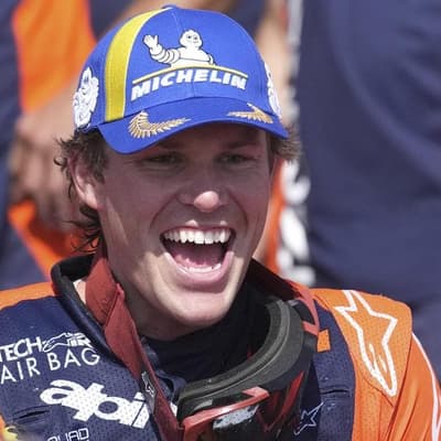 Aussie champ Sanders seizes Dakar Rally lead again