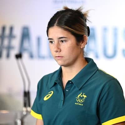 Matildas' WSL star jets home to be with stricken mother