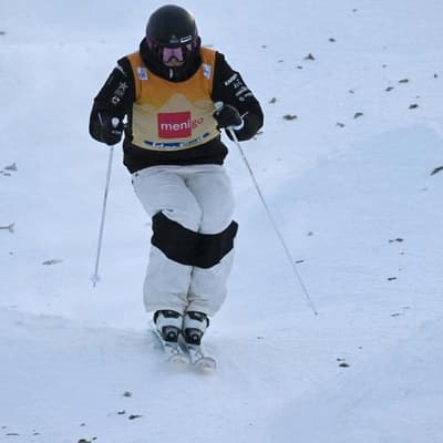 Medal success evades Aussie skiers in duals dash