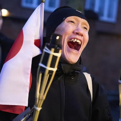 Trump repeats desire for Greenland after crunch talks