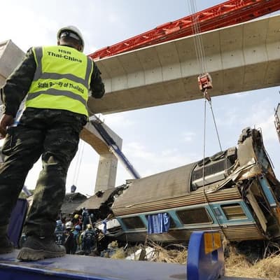 At least 32 killed after crane falls on Thai train