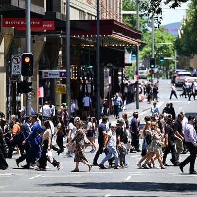 Hot or not? Strong spending complicates rate picture