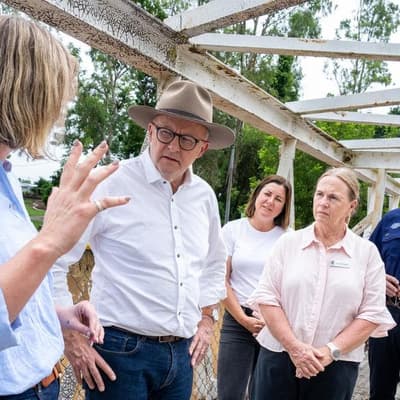 PM pledges help for flooded graziers 'doing it tough'