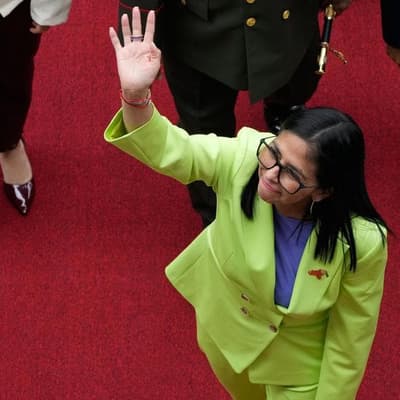 CIA director meets with Venezuelan interim president