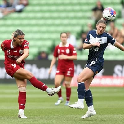 Reds end Victory drought to keep ALW finals bid alive