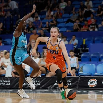 Townsville catch fire late to edge past Capitals