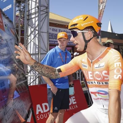 Welsford overcomes migraine for special stage win