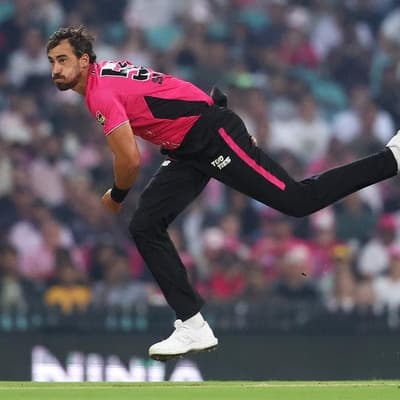 Deserved rest finally in sight for warhorse Mitch Starc