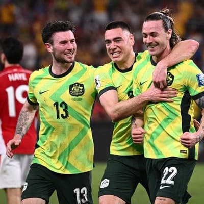 Boost for Socceroos as midfield star Irvine returns